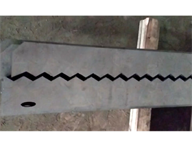 65Mn弹簧钢激光切割锯齿